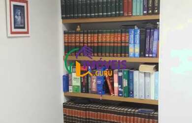 Imagem: O depósito possui 1 Vaga na garagem, 37m² de Área e está