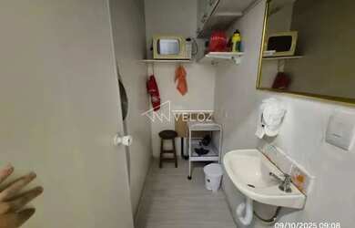 Imagem: O depósito possui 37m² de Área e está localizado em Catete