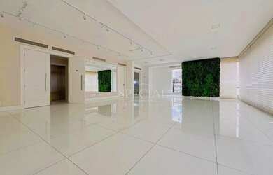 Imagem: O apartamento possui 3 Dormitórios, 4 Banheiros, 4 Vagas na