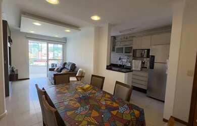 Imagem: O apartamento possui 3 Dormitórios, 2 Banheiros, 1 Vaga na