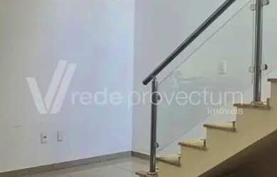 Imagem: A casa em condomínio possui 3 Dormitórios, 3 Banheiros, 2