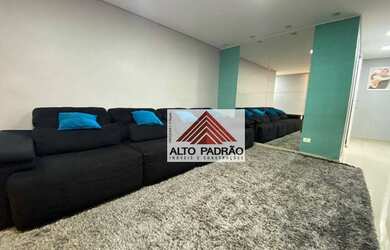 Imagem: O apartamento possui 3 Dormitórios, 2 Vagas na garagem, 105m²