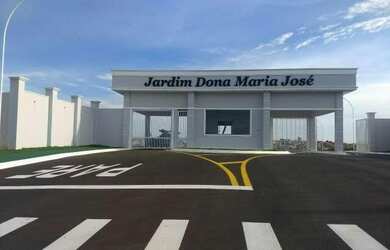 Imagem: O terreno possui 394m² de Área e está localizado em Jardim