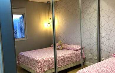 Imagem: O apartamento possui 2 Dormitórios, 2 Banheiros, 2 Vagas na