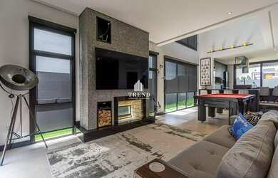 Imagem: A casa em condomínio possui 3 Dormitórios, 3 Banheiros, 2