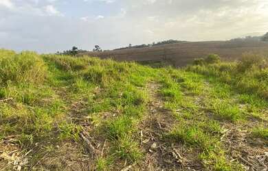 Imagem 4: Localização privilegiada Terreno em Atibaia, pronto para você