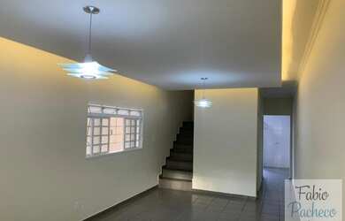 Imagem 9: Casa para Venda em Ribeirão Preto, IPIRANGA, 3 dormitórios, 1 suíte, 4 banheiros, 2 vagas