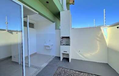 Imagem 4: Sobrado novo na praia com 2 suítes por R$ 495.000,00 - Praia do Capricórnio...