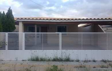 Imagem 2: Casa 2/4 com suíte, até 02 vagas Condomínio em Maravilhoso