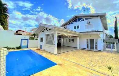 Imagem: A casa em condomínio possui 4 Dormitórios, 5 Banheiros, 3