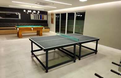 Imagem: O apartamento possui 1 Dormitório, 1 Banheiro, 1 Vaga na garagem