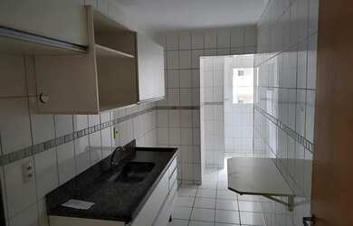 Imagem: O apartamento possui 2 Dormitórios, 2 Banheiros, 2 Vagas na