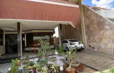 Imagem 1: Casa no Condomínio Portal das Águas 4 suítes terreno 14x50m