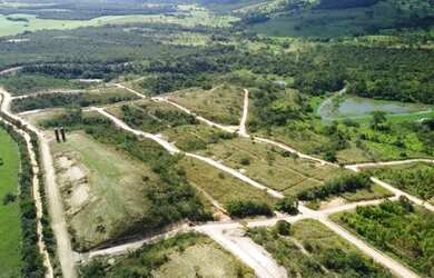 Imagem: O terreno possui 1.000m² de Área e está localizado em Senador