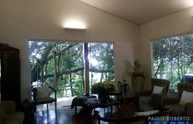 Imagem: A casa em condomínio possui 3 Dormitórios, 3 Banheiros, 2