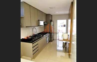 Imagem: A casa possui 2 Dormitórios, 3 Banheiros, 2 Vagas na garagem