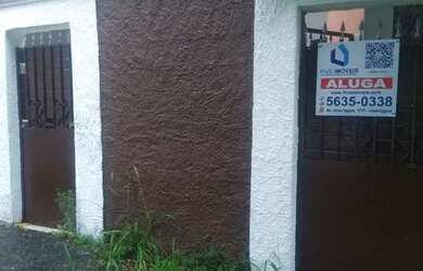 Imagem: A casa possui 2 Dormitórios, 2 Banheiros, 1 Vaga na garagem