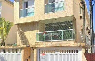 Imagem: A casa possui 3 Dormitórios, 4 Banheiros, 2 Vagas na garagem