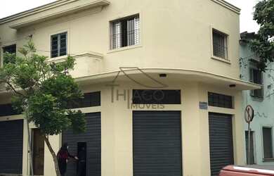 Imagem: O depósito possui 3 Vagas na garagem e 85m² de Área e está