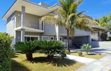 Imagem: A casa em condomínio possui 4 Dormitórios, 4 Banheiros, 5