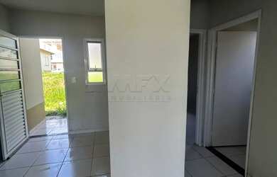 Imagem 5: Casa para venda com 2 dormitórios e 2 vagas de garagem no Residencial...