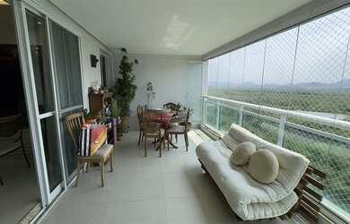 Imagem 3: Apartamento 4 quartos sendo 2 suítes, sol da manhã, frontal lagoa -...