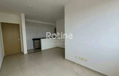 Imagem: O apartamento possui 2 Dormitórios, 2 Banheiros, 2 Vagas na