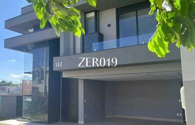 Imagem 3: Sobrado de Alto Padrão à Venda no Swiss Park Campinas - 300m²