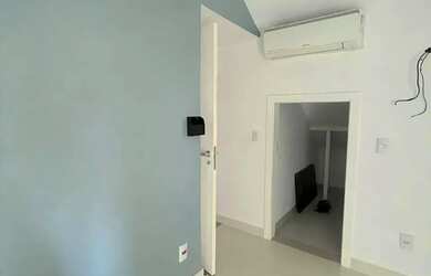 Imagem 12: Imóvel para aluguel e venda tem 350 metros quadrados com 4 quartos