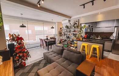 Imagem: O apartamento possui 2 Dormitórios, 2 Banheiros, 1 Vaga na