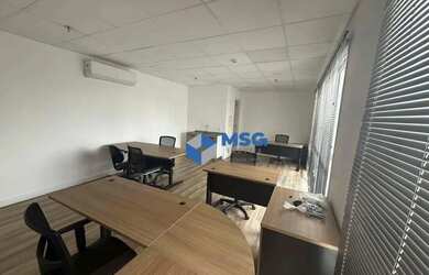 Imagem: O depósito possui 1 Vaga na garagem, 40m² de Área, Imóvel