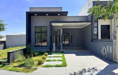 Imagem: A casa em condomínio possui 3 Dormitórios, 2 Banheiros, 2