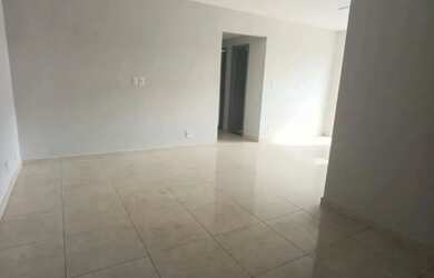 Imagem: O apartamento possui 2 Dormitórios, 3 Banheiros, 2 Vagas na
