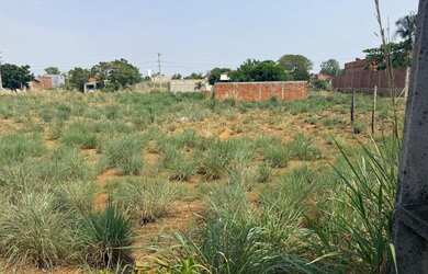 Imagem: O terreno possui 260m² de Área e está localizado em Plano