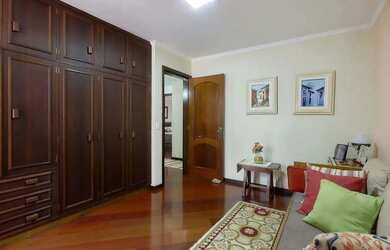 Imagem 7: MARAVILHOSA CASA À VENDA NO BAIRRO SANTA FELICIDADE COM TERRENO DE 2.827,00...