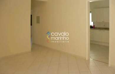 Imagem: O apartamento e possui 2 Dormitórios, 1 Banheiro, 2 Vagas na