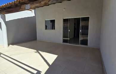 Imagem: A casa em condomínio possui 2 Dormitórios, 1 Banheiro, 142m²