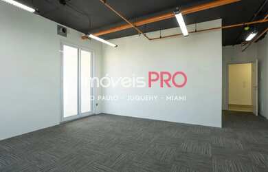 Imagem: O depósito possui 1 Vaga na garagem, 40m² de Área e Imóvel