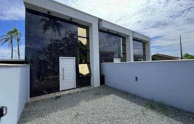 Imagem: A casa possui 3 Dormitórios, 1 Banheiro e 73m² de Área e