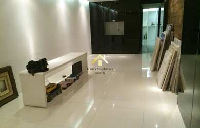 Imagem 2: Loja de 70M² em Charmoso Shopping na Avenida Atlântica