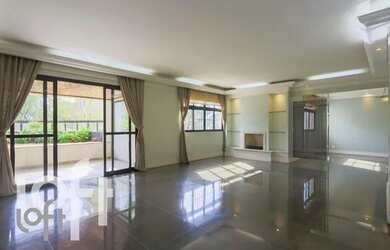 Imagem: O apartamento possui 4 Dormitórios, 5 Banheiros, 4 Vagas na