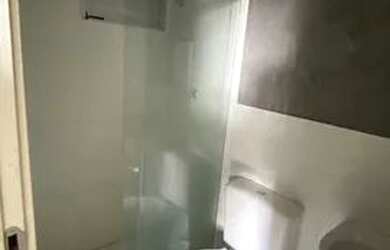 Imagem: O apartamento possui 1 Dormitório, 1 Banheiro, 1 Vaga na garagem