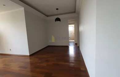 Imagem: O apartamento possui 3 Dormitórios, 2 Banheiros, 2 Vagas na