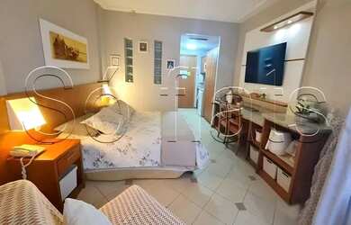 Imagem: O studio possui 1 Dormitório, 1 Banheiro, 1 Vaga na garagem