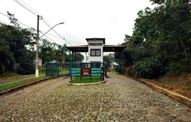 Imagem: O terreno possui 1.250m² de Área e está localizado em Vale