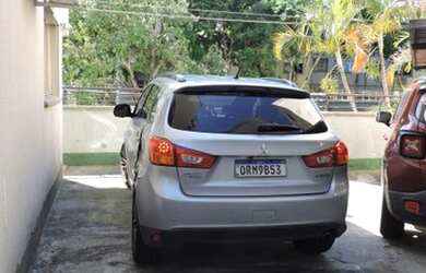 Imagem: O apartamento possui 3 Dormitórios, 1 Banheiro, 1 Vaga na garagem