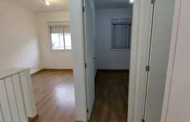 Imagem: A casa em condomínio possui 3 Dormitórios, 1 Banheiro, 2 Vagas