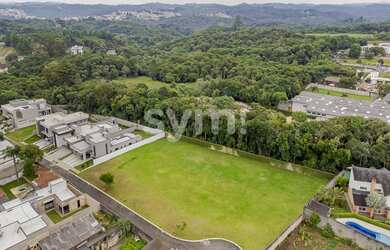 Imagem: O terreno possui 1.096m² de Área e está localizado em Butiatuvinha