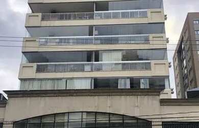 Imagem: O apartamento possui 2 Dormitórios, 2 Banheiros, 2 Vagas na