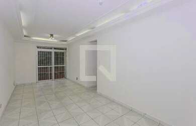 Imagem: O apartamento possui 3 Dormitórios, 2 Banheiros, 1 Vaga na